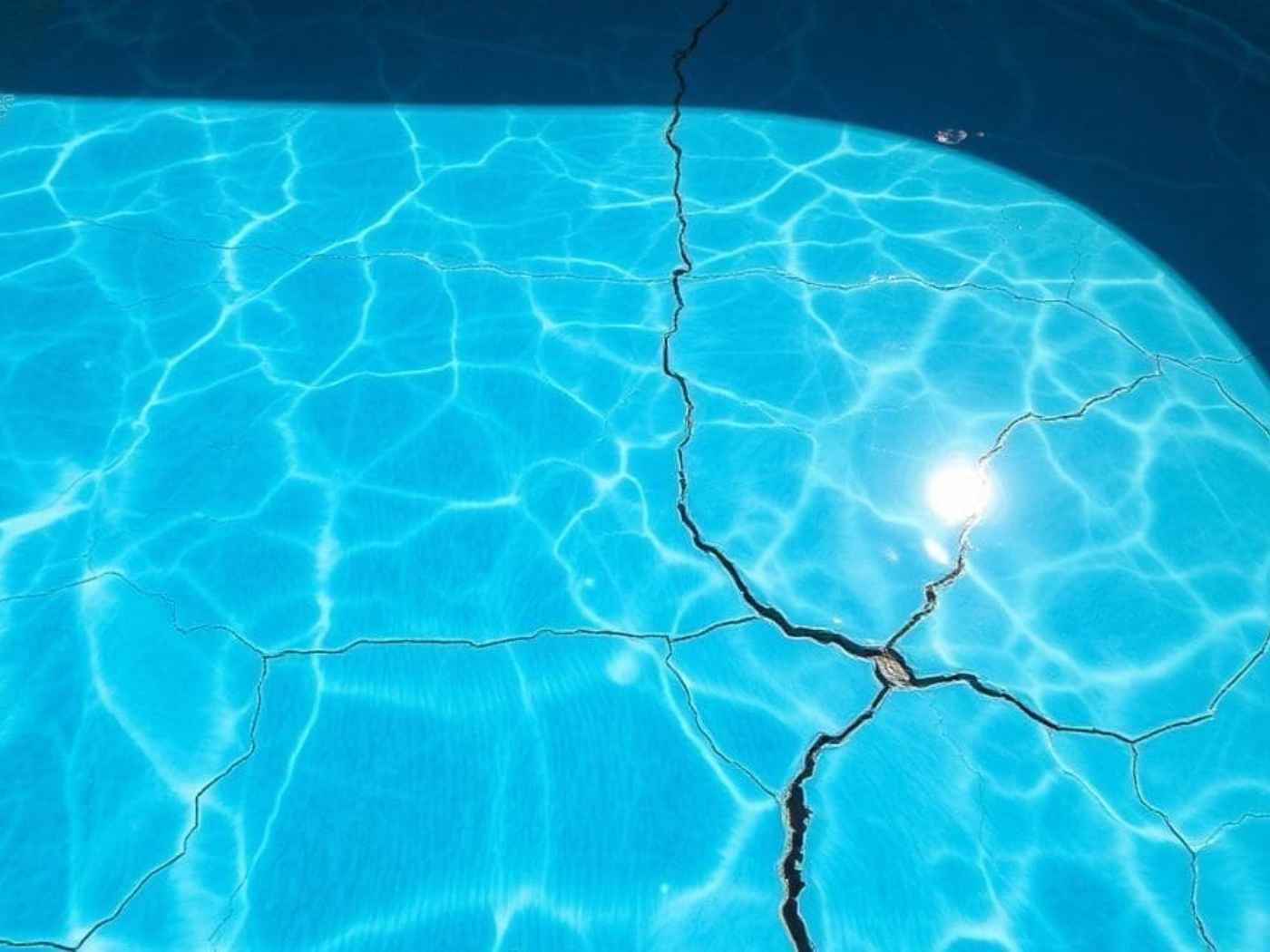 swimming pool leak detection identification done in Roodepoort