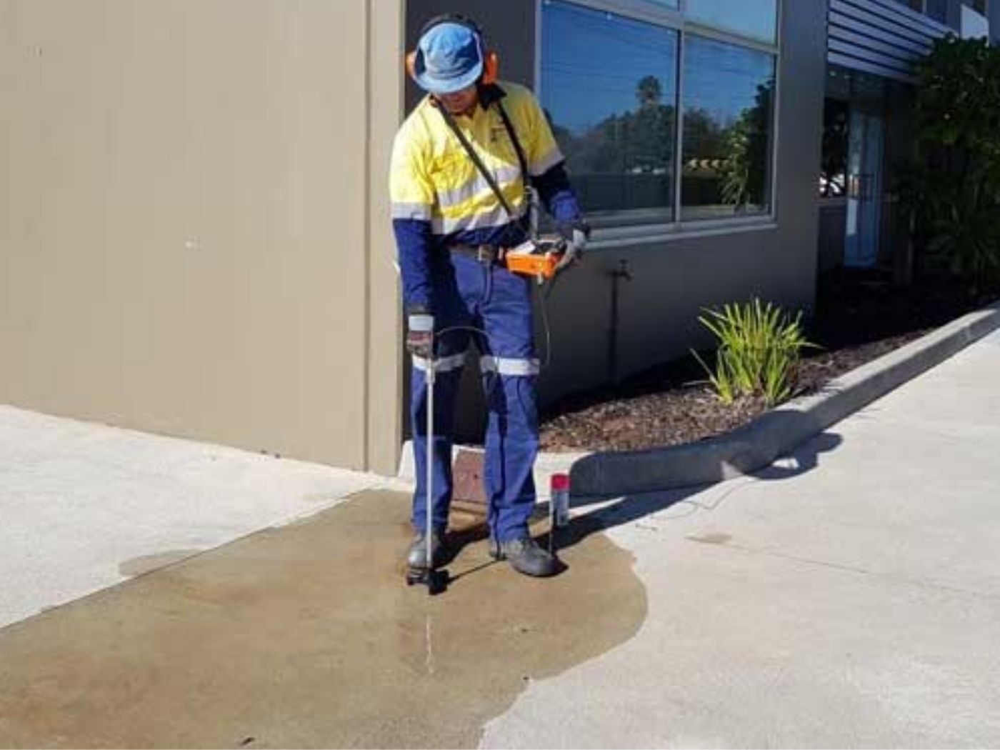 Roodepoort Acoustic Leak Detection listening for a leak